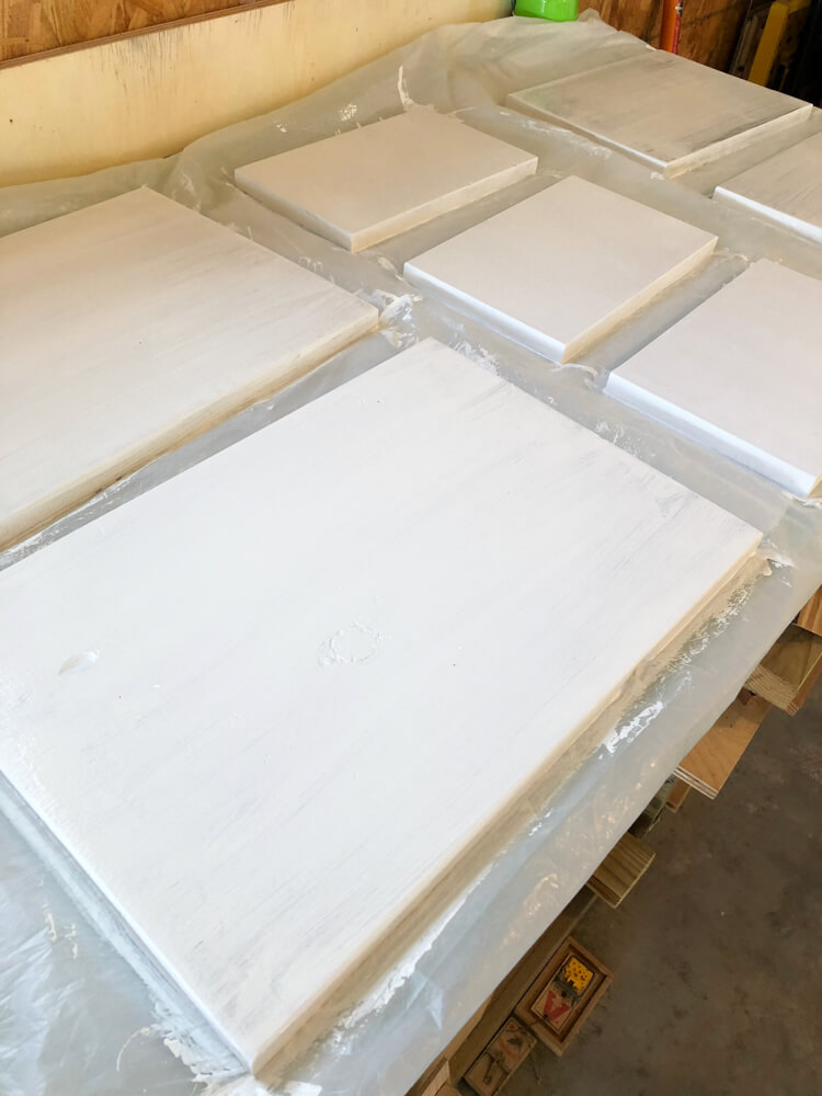 Home Decor Wood Sign Assembly Line