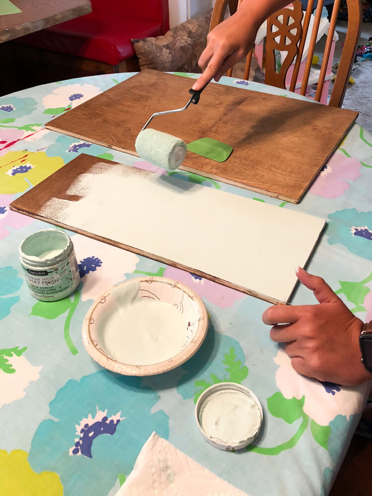 Home Decor Wood Sign Paint Rolling