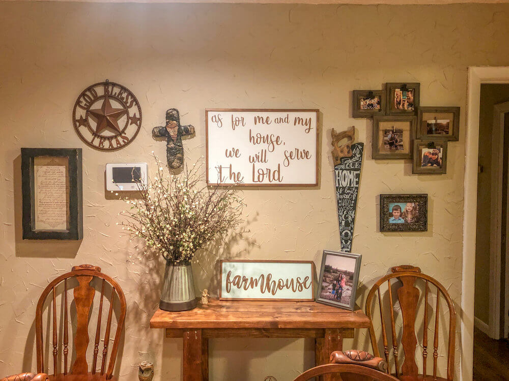 Home Decor Wood Signs Vignette 3