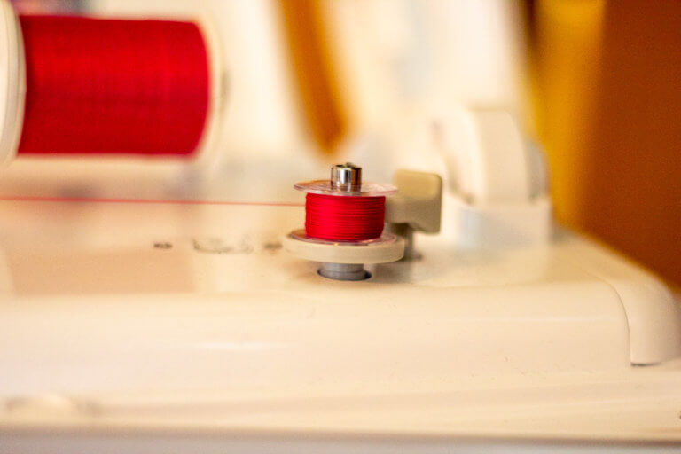 Winding a bobbin