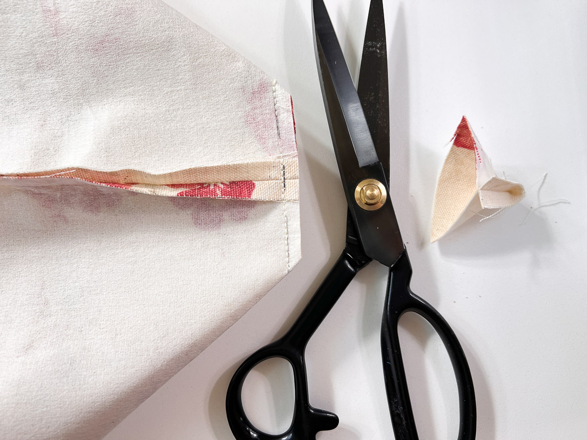 Bible Tote Boxed corners