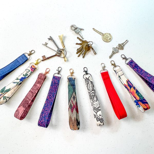 Fabric Wristlet Keychain DIY