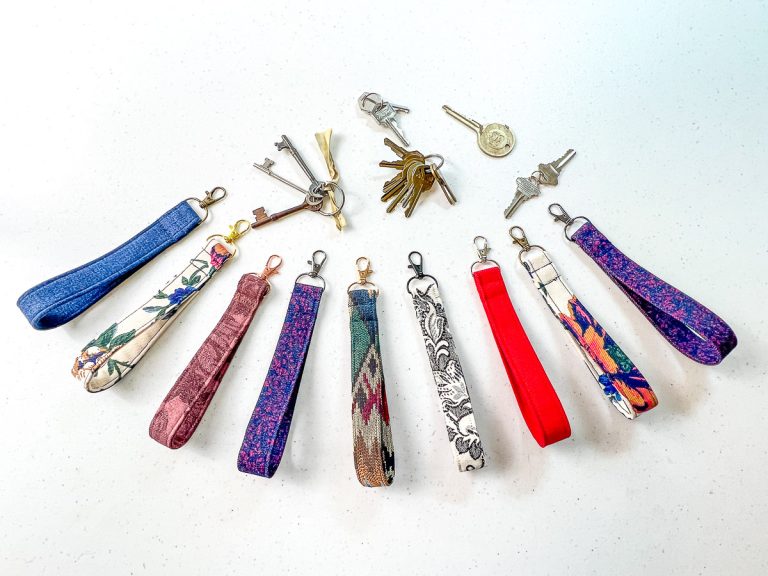 Fabric Wristlet Keychain DIY