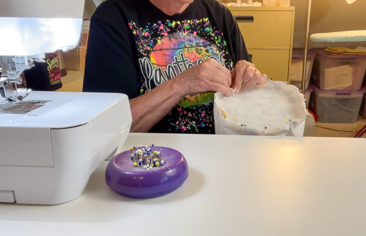 Fabric basket assembly