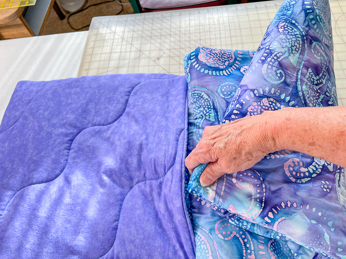 How to fold a Quillow