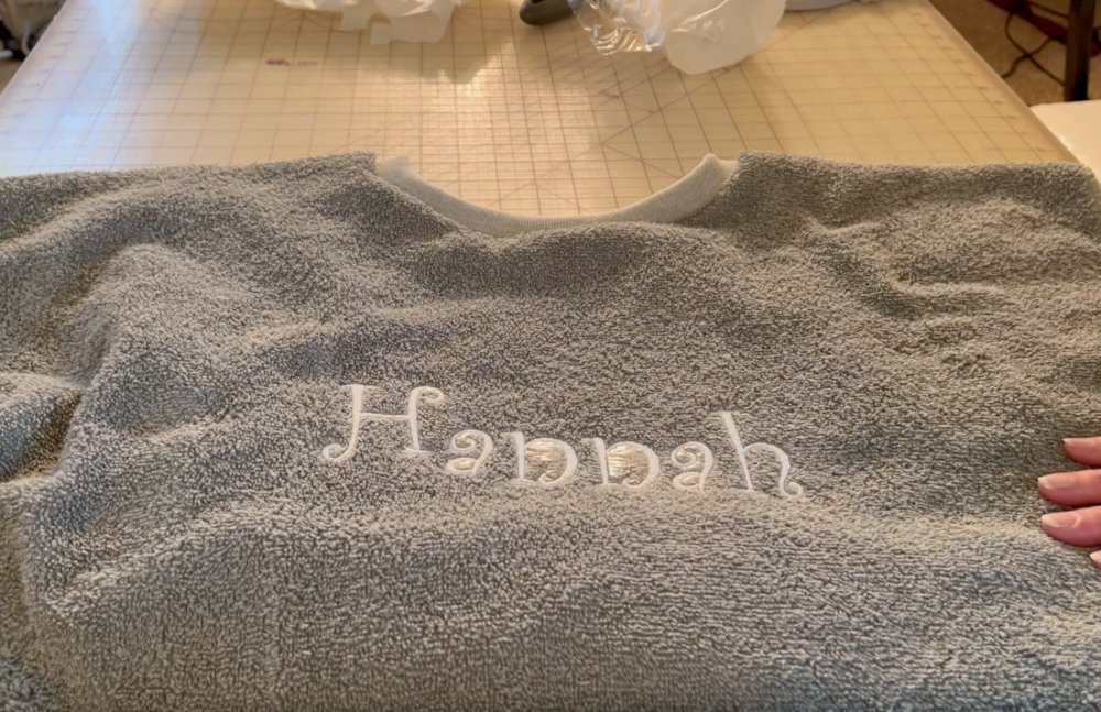 How to embroider a name on a towel