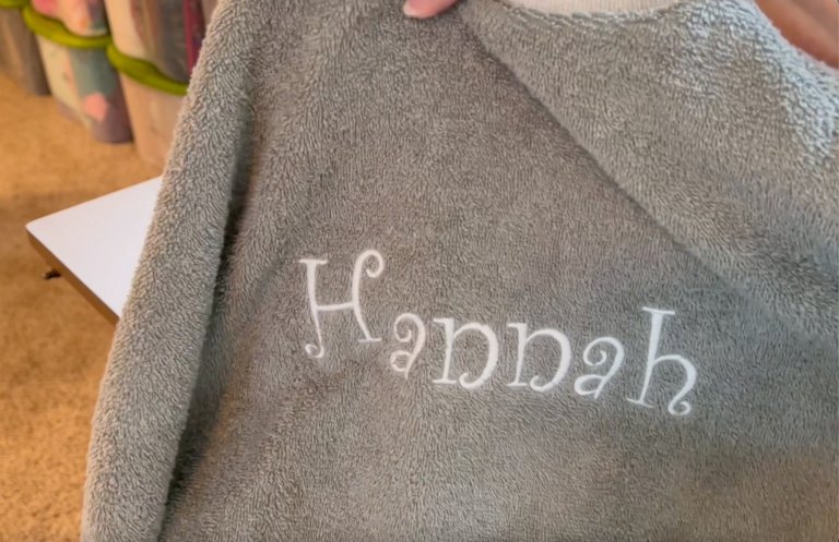 How to embroider a name on a towel
