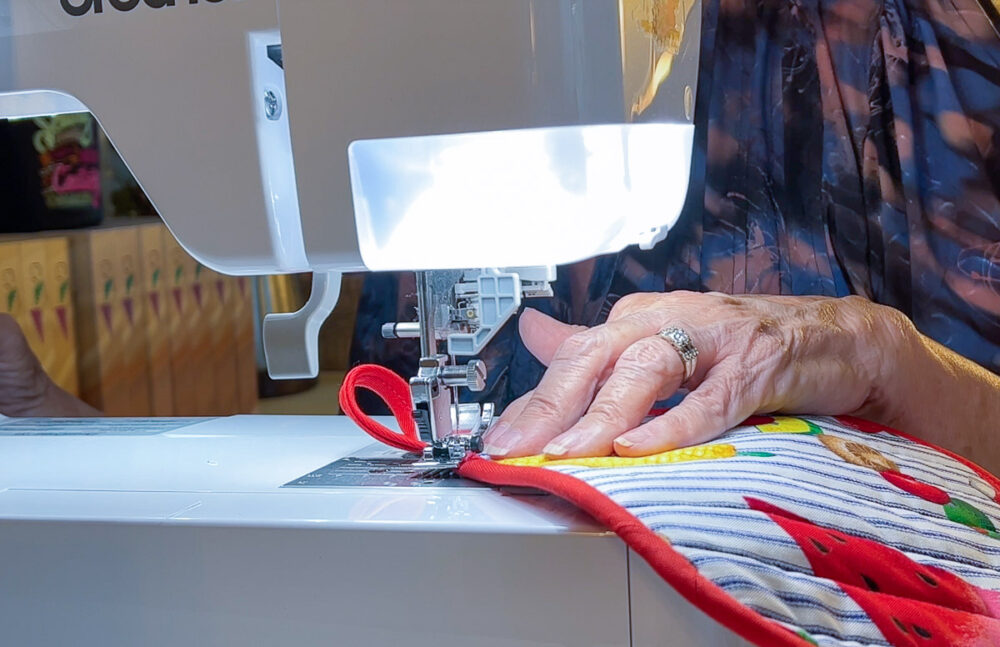 How to make a quilted potholder