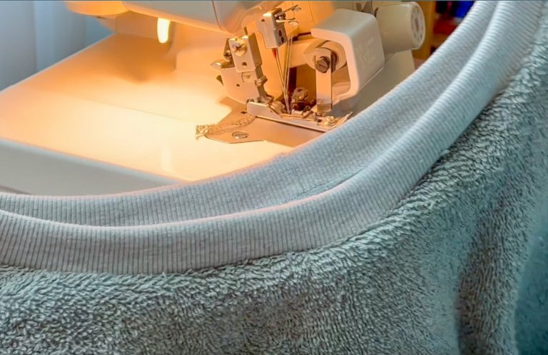 How to make an adult bib