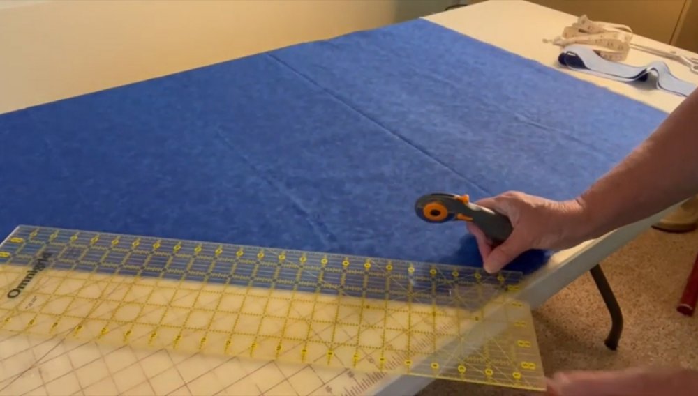 Learn to Quilt Beginner to Advanced cutting bias strips