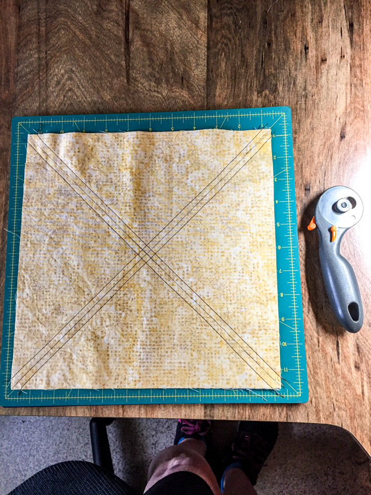 Pinwheel Quilt Sewing