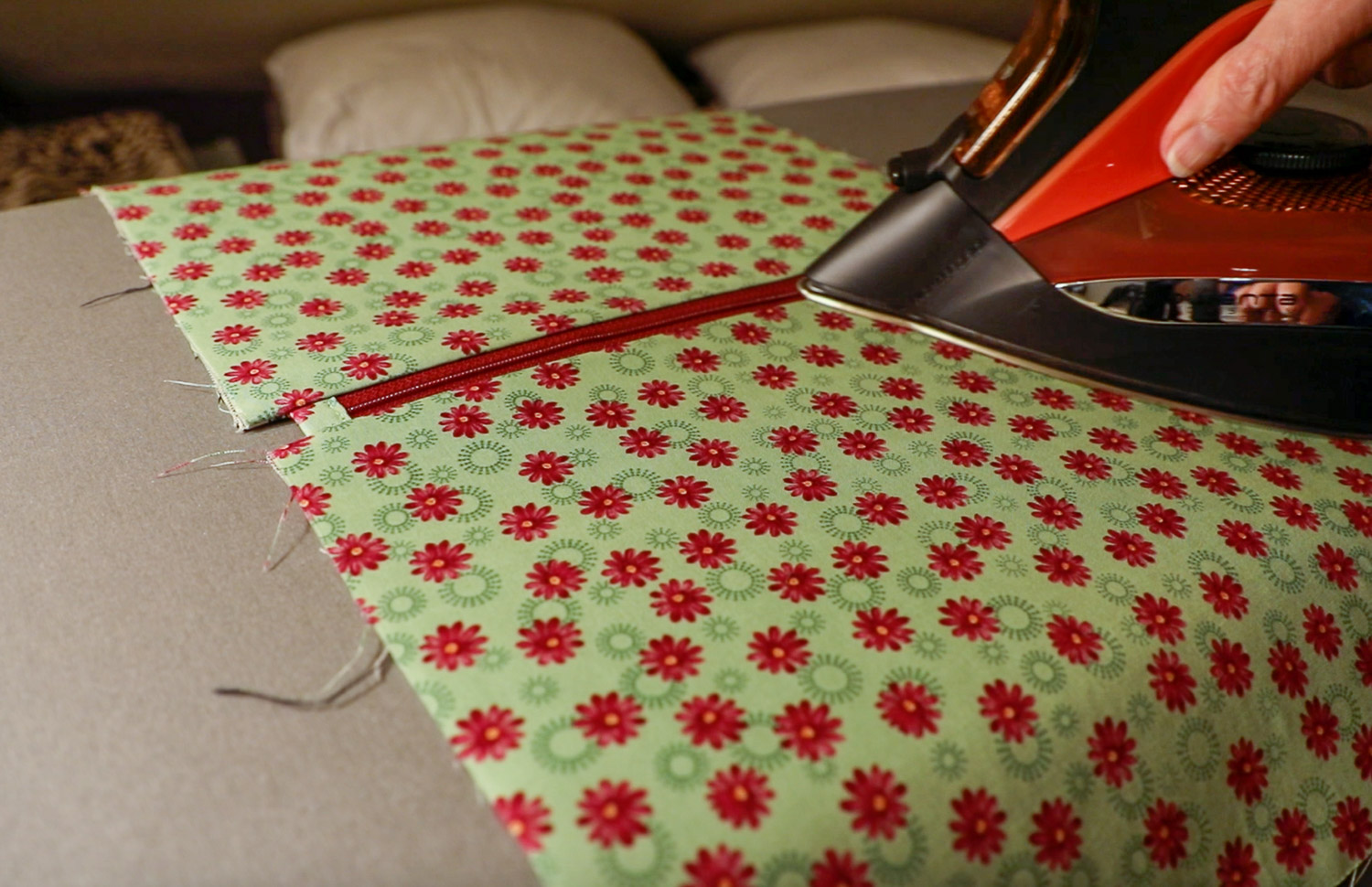 press seams open on zipper